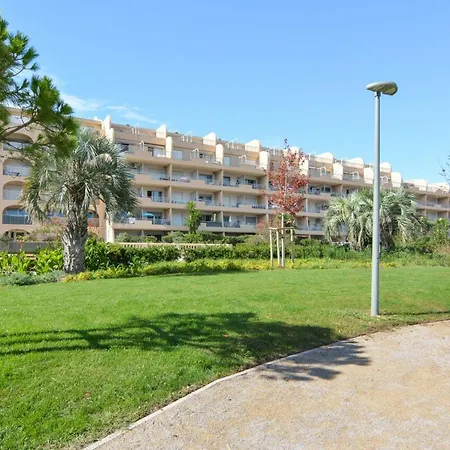 Appartement Parc - Maeva - 4 Personnes Sélection Mae-6606 Hyères